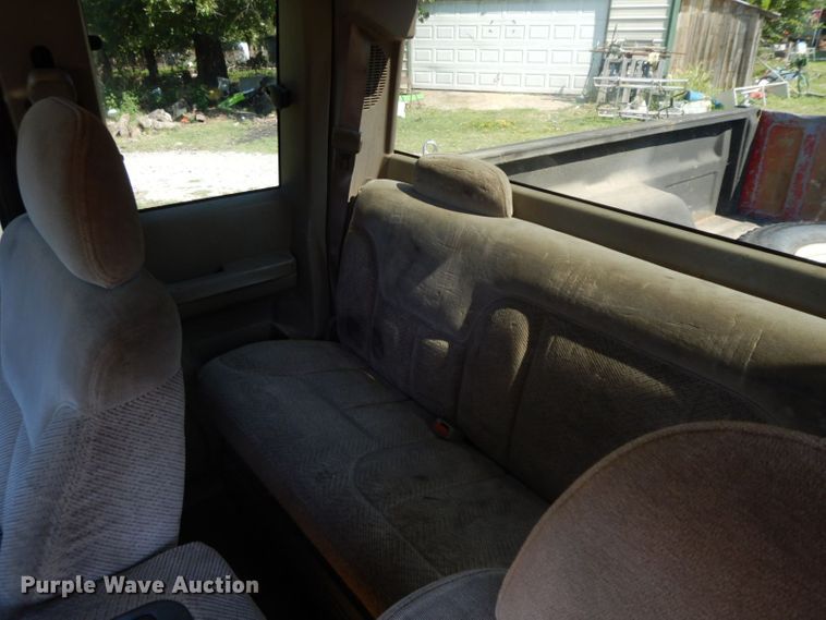 image for item HF9358 1998 Chevrolet 1500  Ext. Cab pickup truck