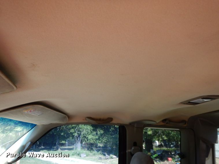 image for item HF9358 1998 Chevrolet 1500  Ext. Cab pickup truck