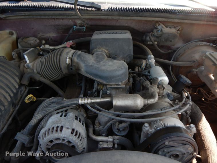 image for item HF9358 1998 Chevrolet 1500  Ext. Cab pickup truck