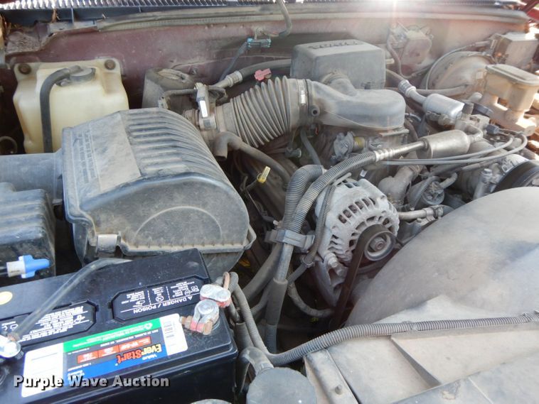 image for item HF9358 1998 Chevrolet 1500  Ext. Cab pickup truck