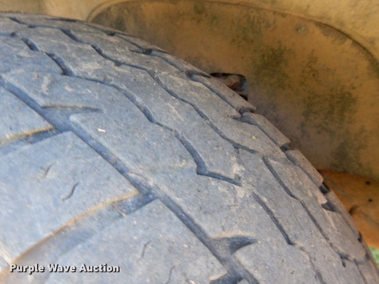 image for item HF9358 1998 Chevrolet 1500  Ext. Cab pickup truck