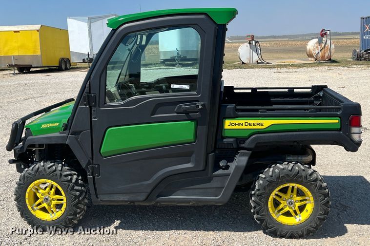 image for item IA9054 2021 John Deere XUV835R  utility vehicle