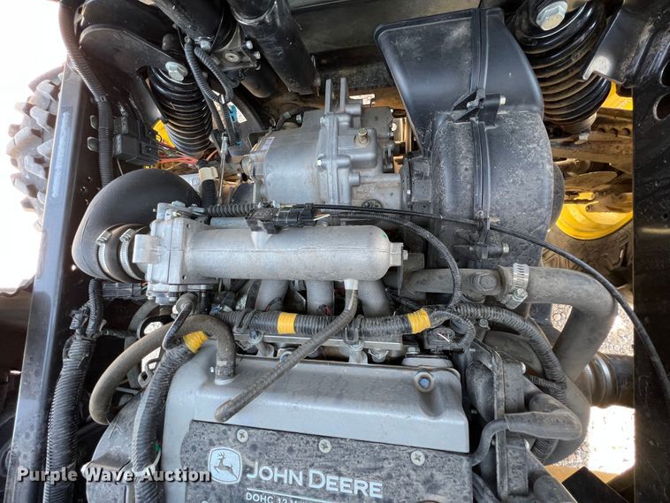 image for item IA9054 2021 John Deere XUV835R  utility vehicle