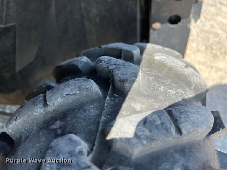 image for item IA9054 2021 John Deere XUV835R  utility vehicle