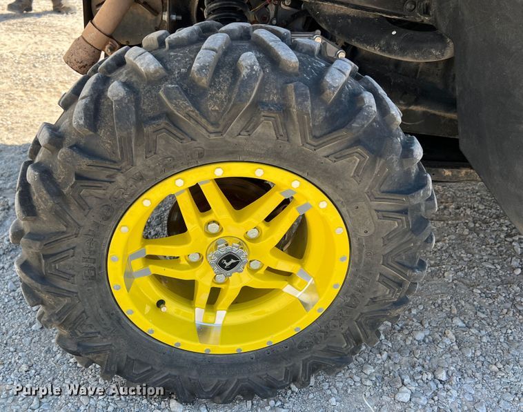 image for item IA9054 2021 John Deere XUV835R  utility vehicle