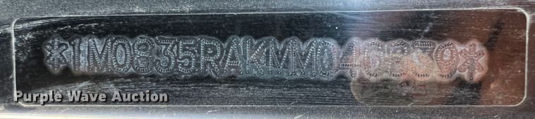 image for item IA9054 2021 John Deere XUV835R  utility vehicle