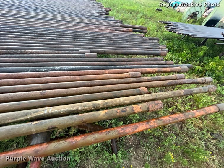 image for item IA9078 Approximately 38 oilfield pipes