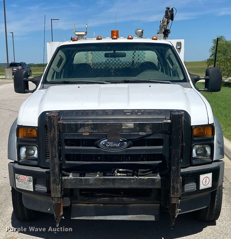 image for item IA9101 2009 Ford F550 Super Duty  Crew Cab utility / service truck