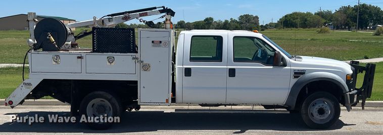 image for item IA9101 2009 Ford F550 Super Duty  Crew Cab utility / service truck