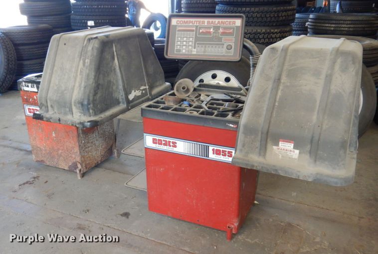 image for item KF9521 (2) Coats computer wheel balancers