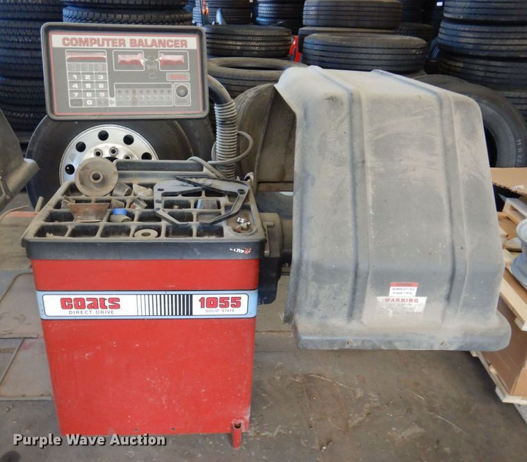 image for item KF9521 (2) Coats computer wheel balancers