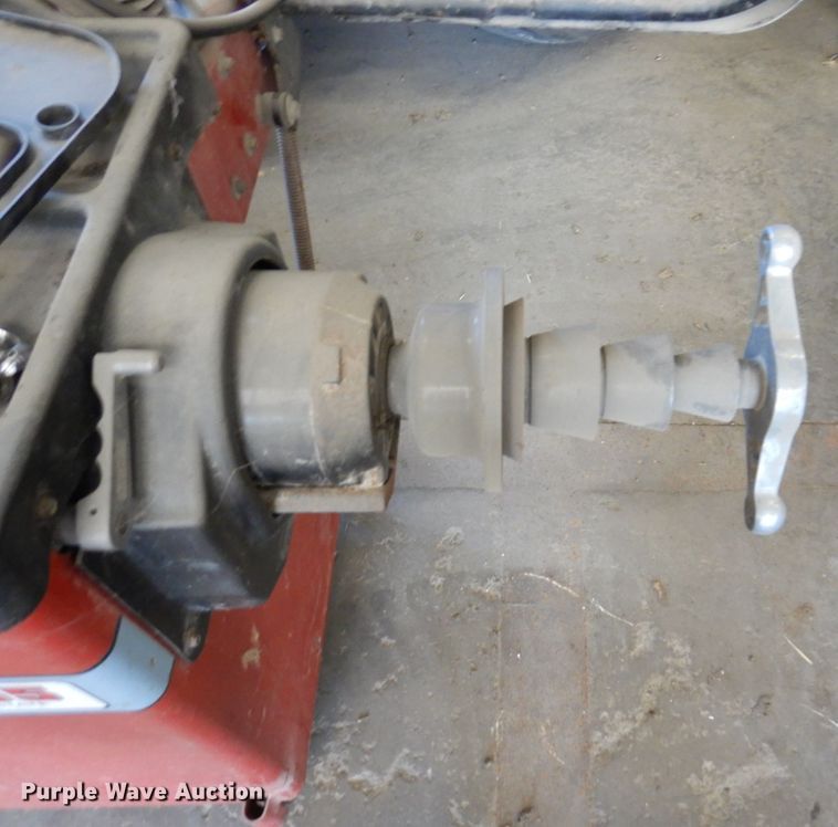 image for item KF9521 (2) Coats computer wheel balancers