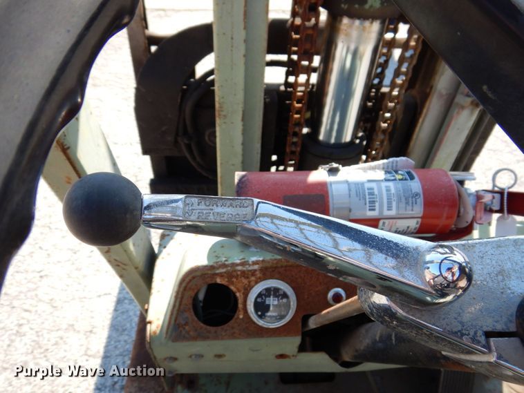 image for item KF9522 Clark  forklift