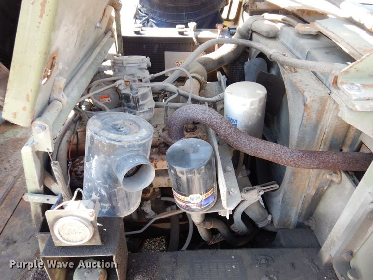 image for item KF9522 Clark  forklift