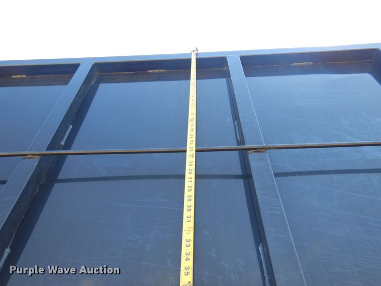 image for item KI9221 2014 Parker  dump trailer