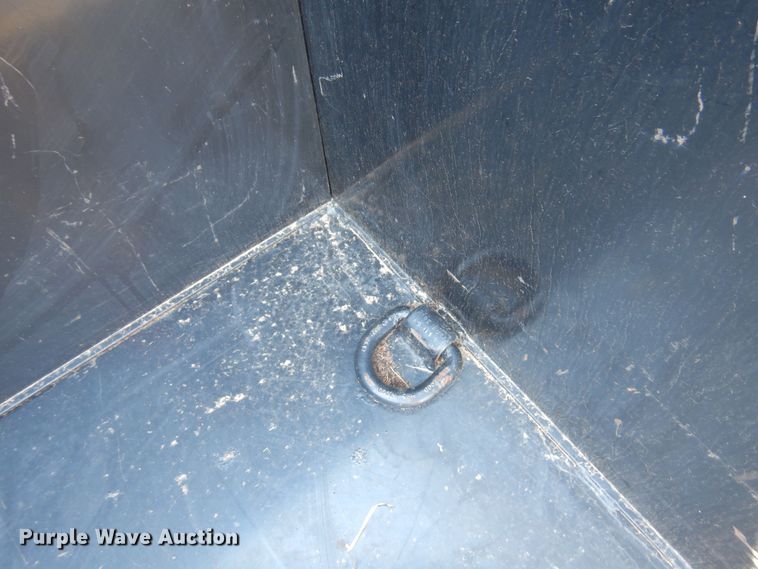 image for item KI9221 2014 Parker  dump trailer