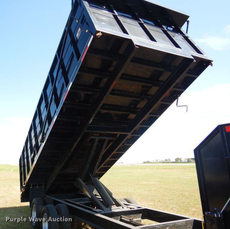image for item KI9221 2014 Parker  dump trailer