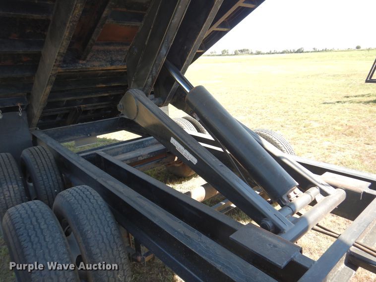 image for item KI9221 2014 Parker  dump trailer