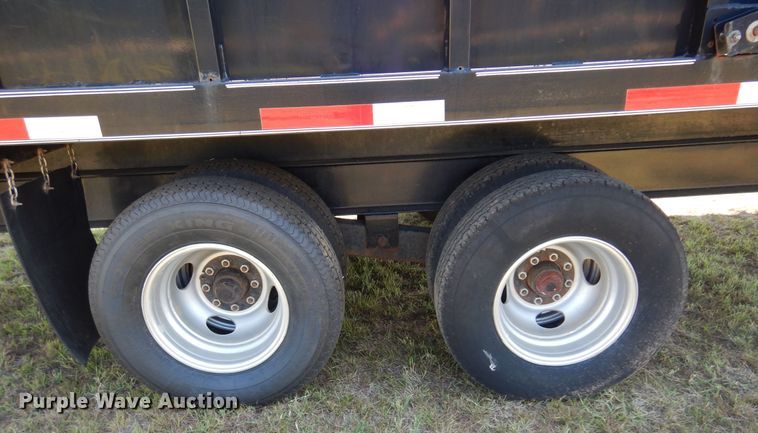image for item KI9221 2014 Parker  dump trailer