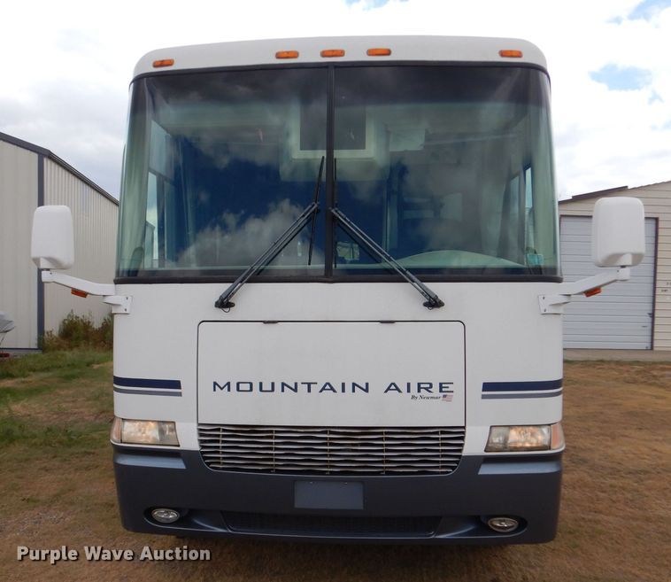 image for item LB9855 2001 Newmar Mountain Aire  RV