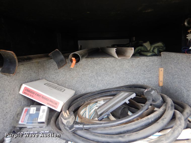 image for item LB9855 2001 Newmar Mountain Aire  RV