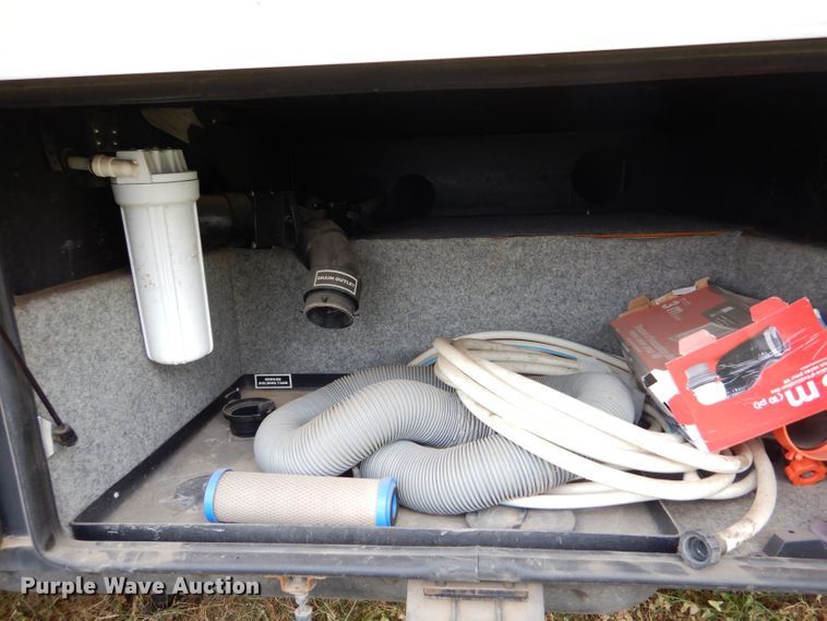 image for item LB9855 2001 Newmar Mountain Aire  RV