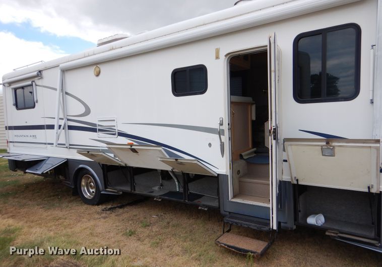 image for item LB9855 2001 Newmar Mountain Aire  RV