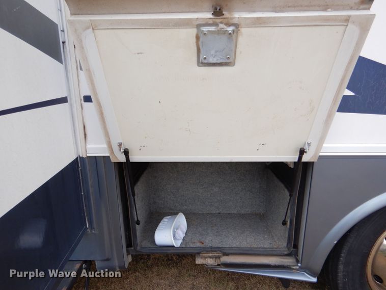 image for item LB9855 2001 Newmar Mountain Aire  RV