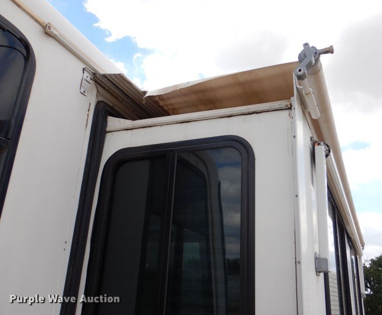 image for item LB9855 2001 Newmar Mountain Aire  RV