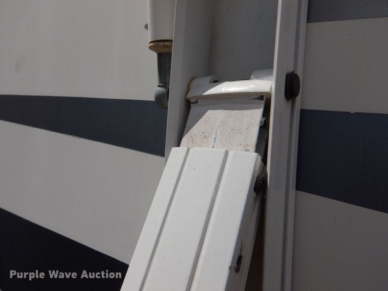 image for item LB9855 2001 Newmar Mountain Aire  RV