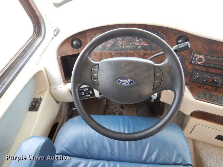 image for item LB9855 2001 Newmar Mountain Aire  RV