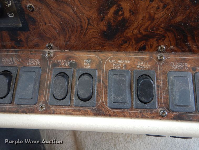 image for item LB9855 2001 Newmar Mountain Aire  RV