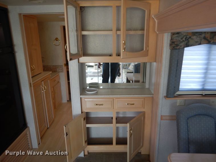 image for item LB9855 2001 Newmar Mountain Aire  RV