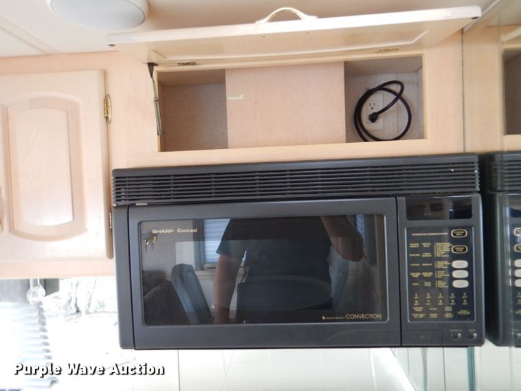 image for item LB9855 2001 Newmar Mountain Aire  RV