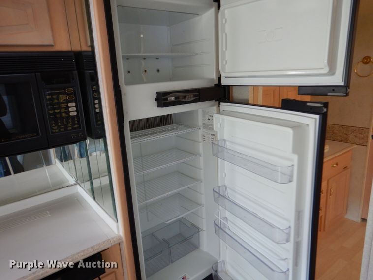 image for item LB9855 2001 Newmar Mountain Aire  RV