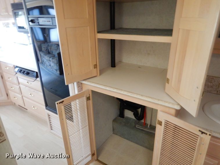 image for item LB9855 2001 Newmar Mountain Aire  RV