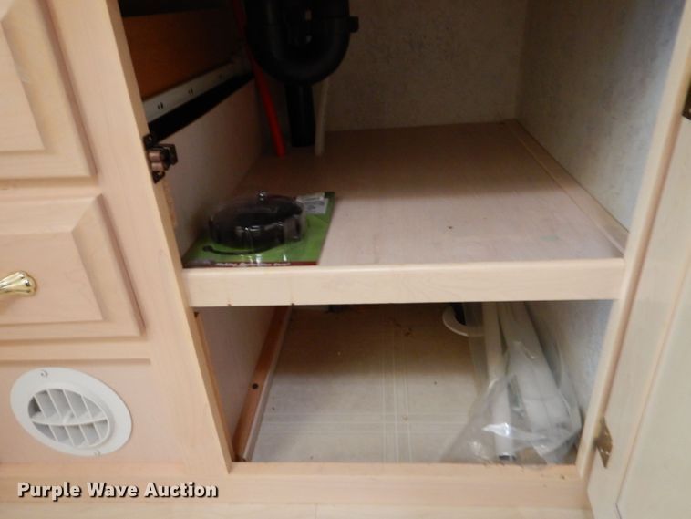 image for item LB9855 2001 Newmar Mountain Aire  RV