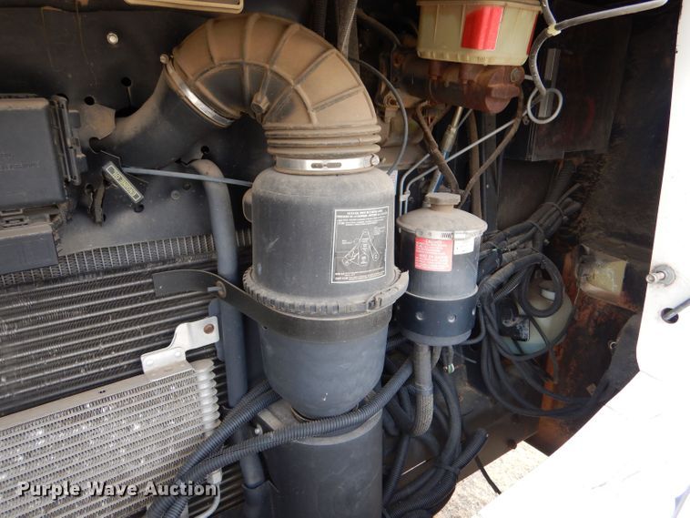 image for item LB9855 2001 Newmar Mountain Aire  RV