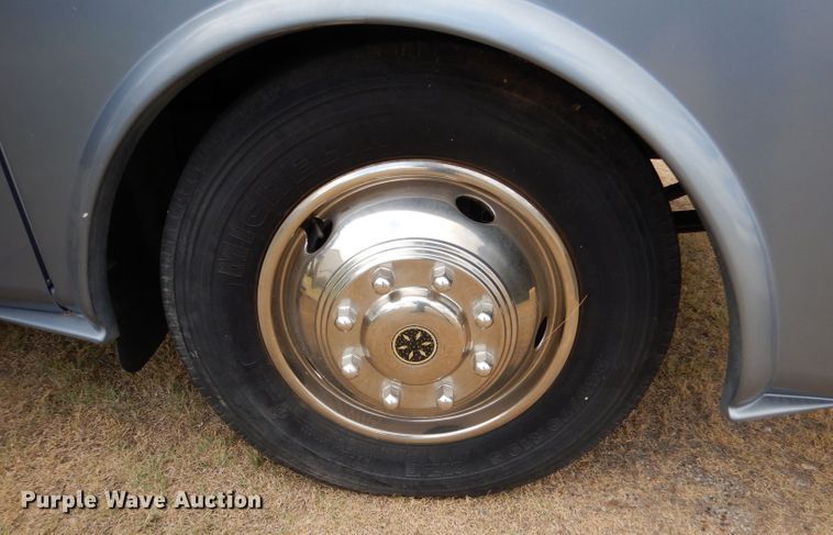 image for item LB9855 2001 Newmar Mountain Aire  RV