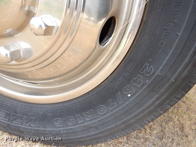 image for item LB9855 2001 Newmar Mountain Aire  RV