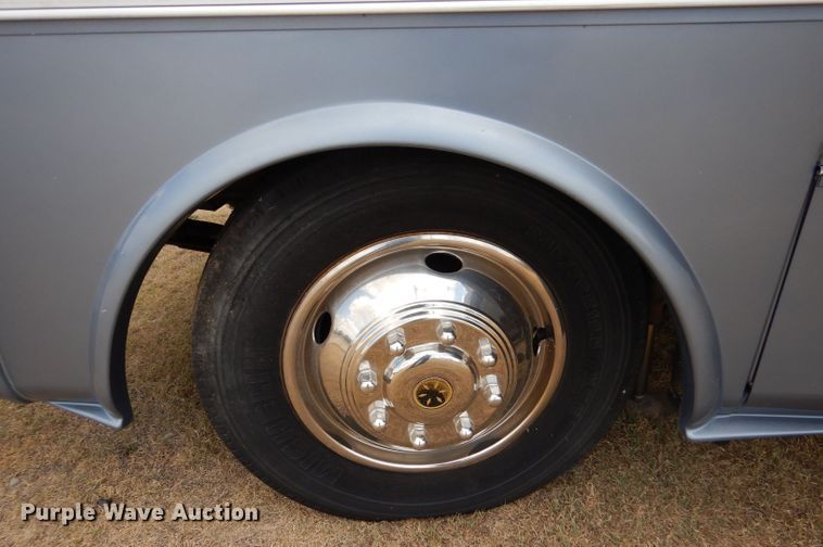 image for item LB9855 2001 Newmar Mountain Aire  RV