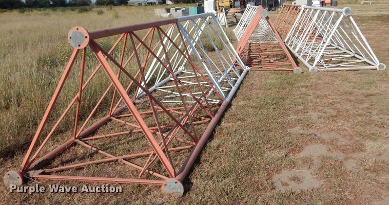 image for item LB9919 (5) antenna tower sections