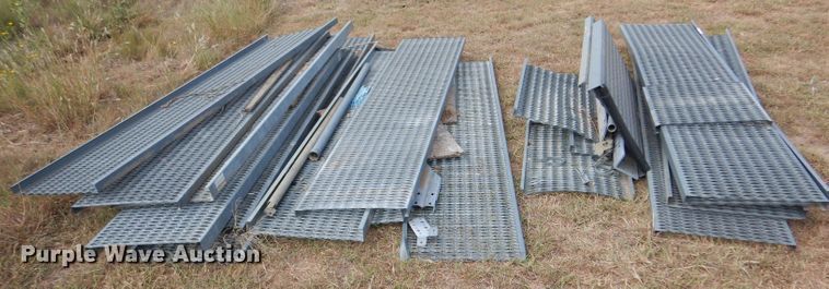 image for item LB9921 Approximately 15 catwalks