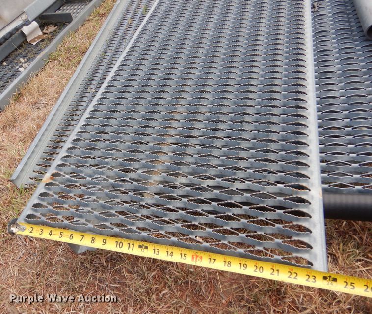 image for item LB9921 Approximately 15 catwalks