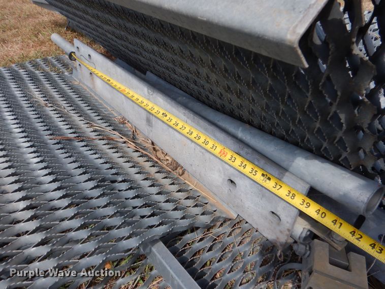 image for item LB9921 Approximately 15 catwalks