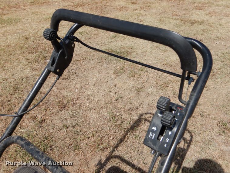 image for item LB9922 Lawn and garden equipment