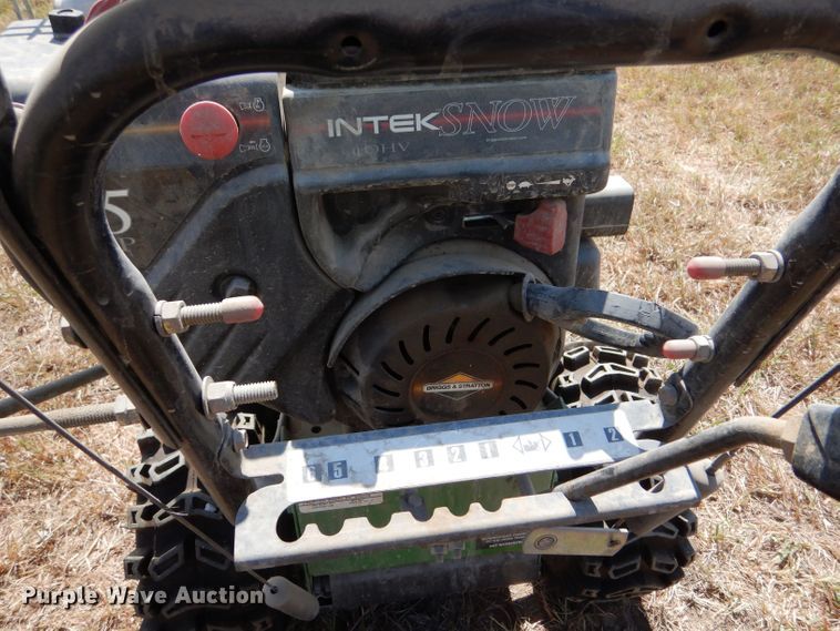 image for item LB9922 Lawn and garden equipment