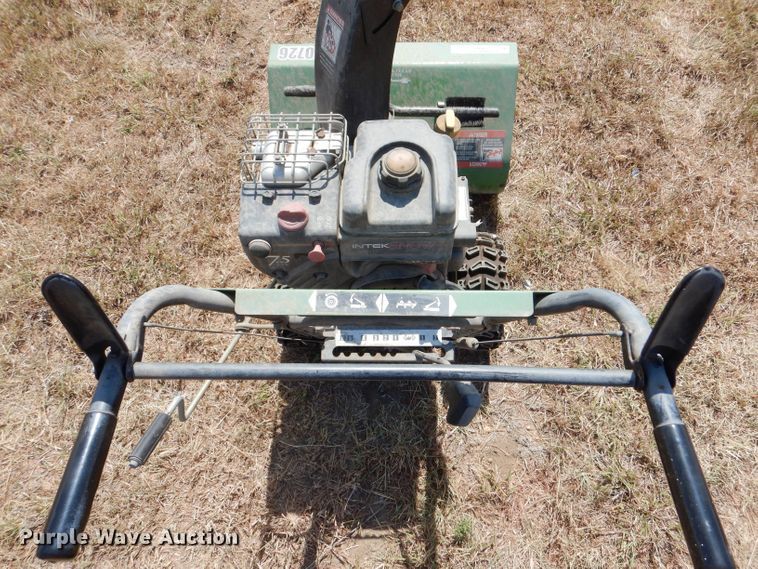 image for item LB9922 Lawn and garden equipment