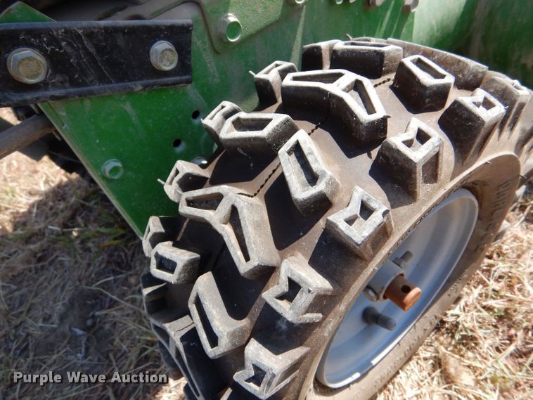 image for item LB9922 Lawn and garden equipment