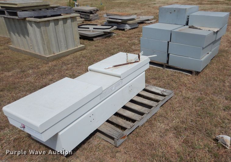 image for item LB9923 Automotive accessories